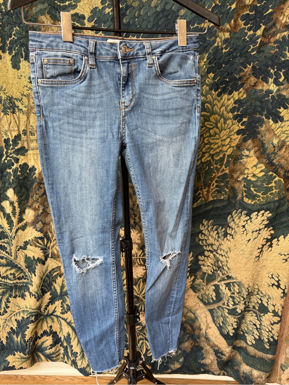 Zara Light Blue Skinny Jeans with Knee Rips